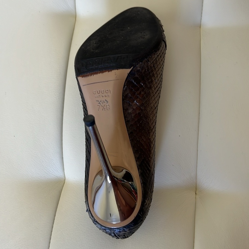 Pewter Python Gucci Horsebit Peep Toe Pump Heel - image 8